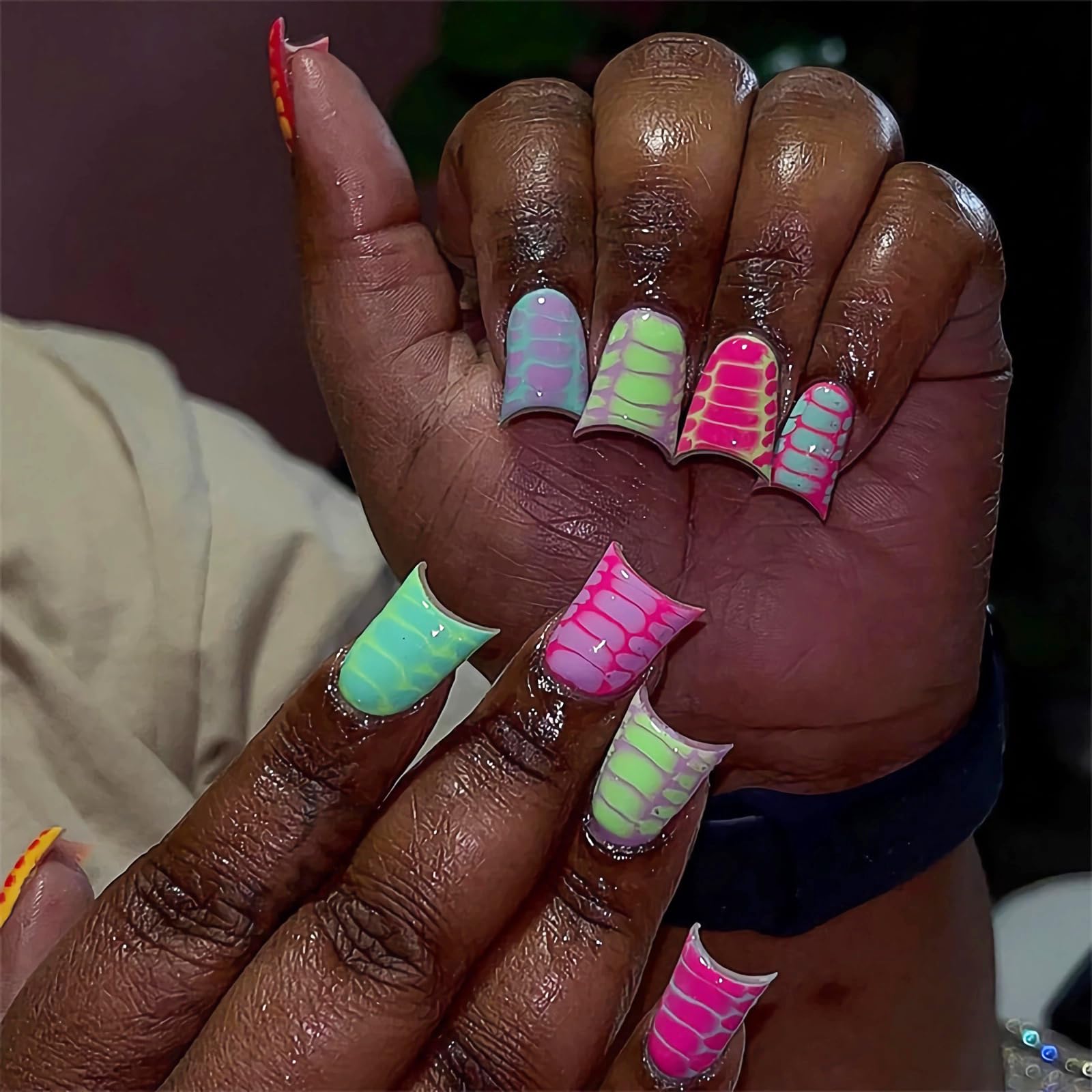 BABALAL Duck Nails Press on Gold Fake Nails