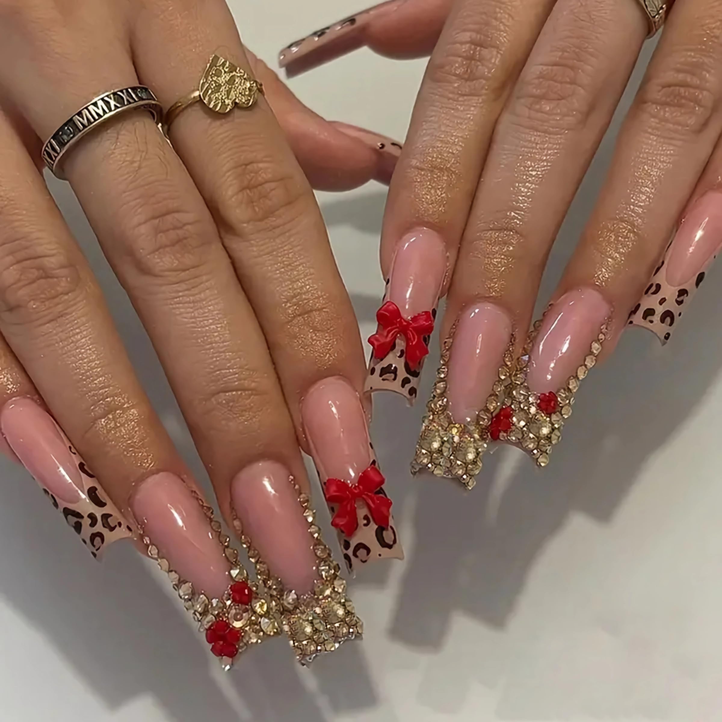 BABALAL Duck Nails Press on Gold Fake Nails